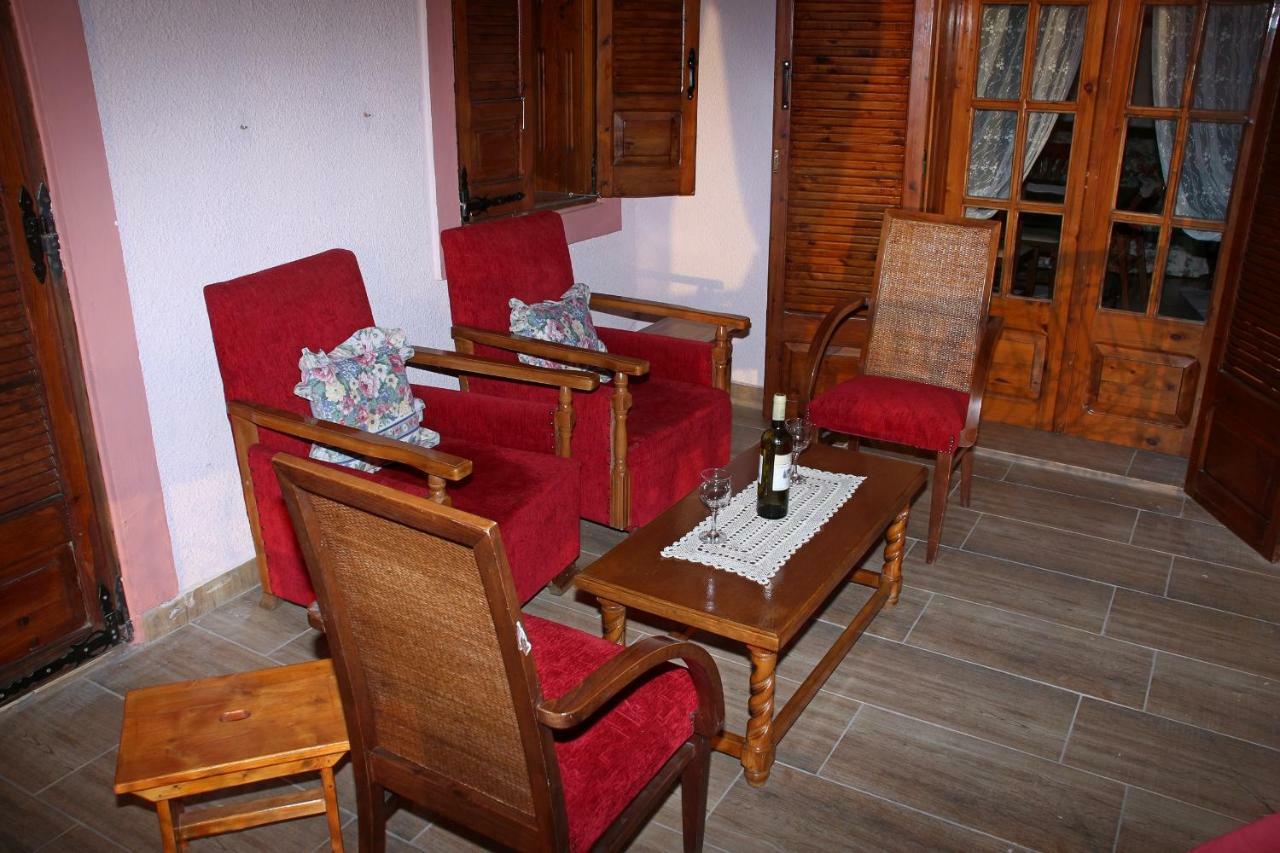 Villa Olga Prínos Eksteriør billede